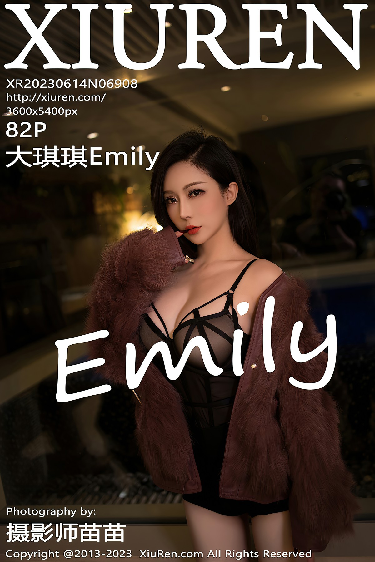 [XiuRen秀人网] 2023.06.14 No.6908 大琪琪Emily [82+1P]