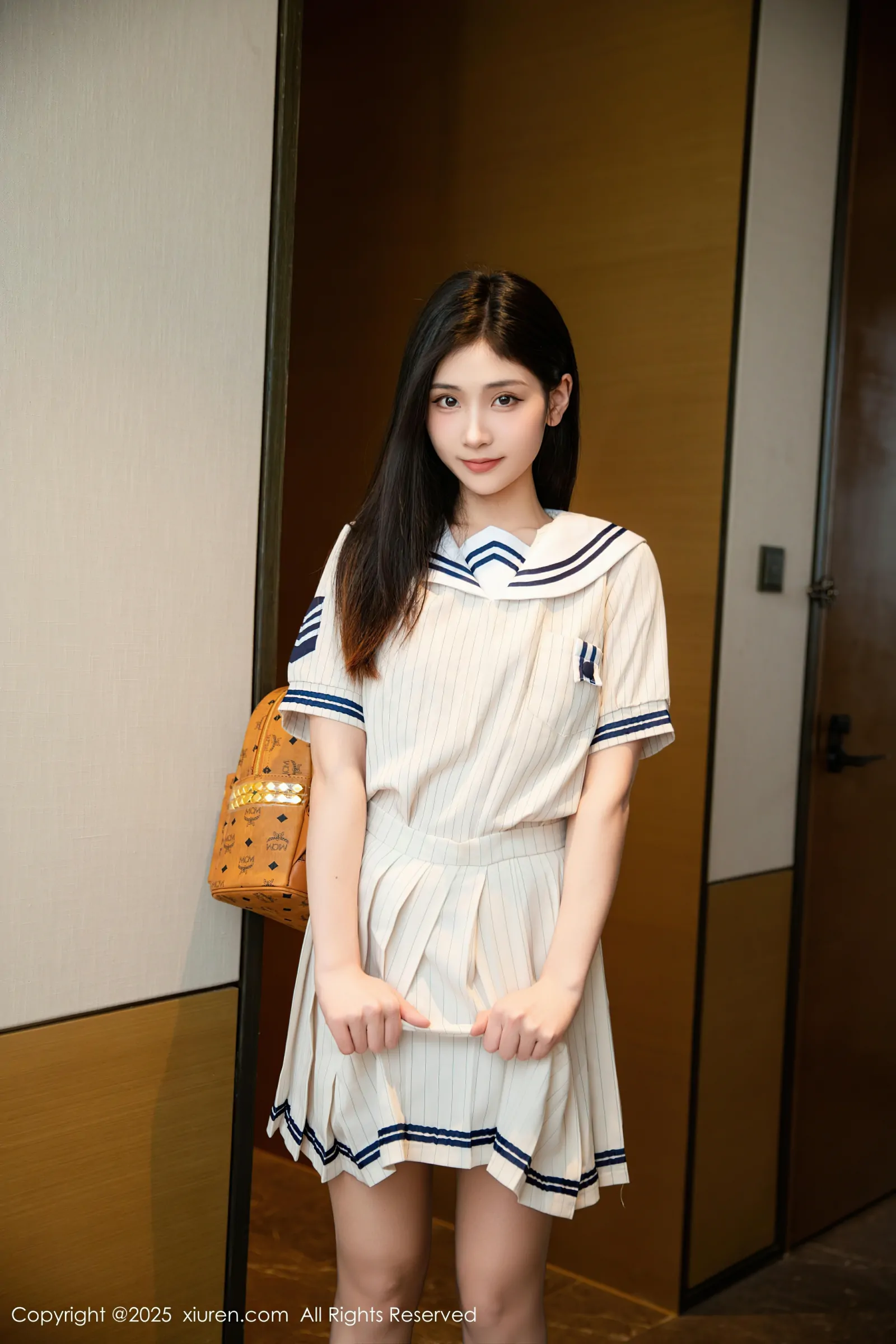 [Xiuren秀人网] 2025.02.27 NO.9942 刘婷婷 [77+1P／755MB]-女神汇
