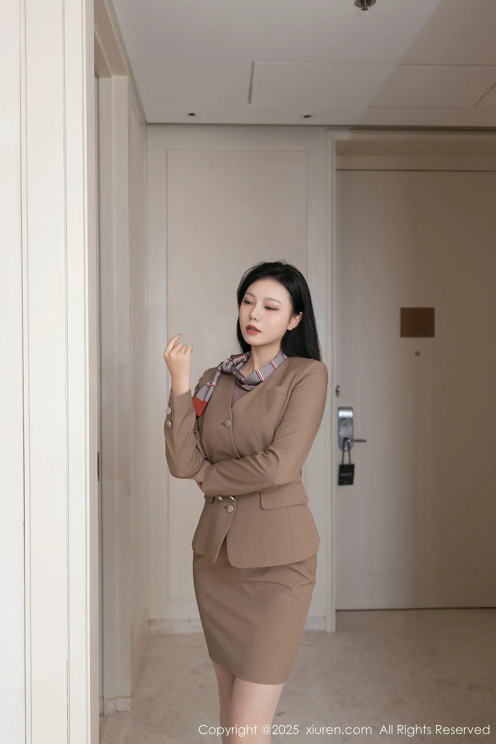 [Xiuren秀人网] 2025.03.04 NO.9966 安然anran [80+1P／928MB]-女神汇