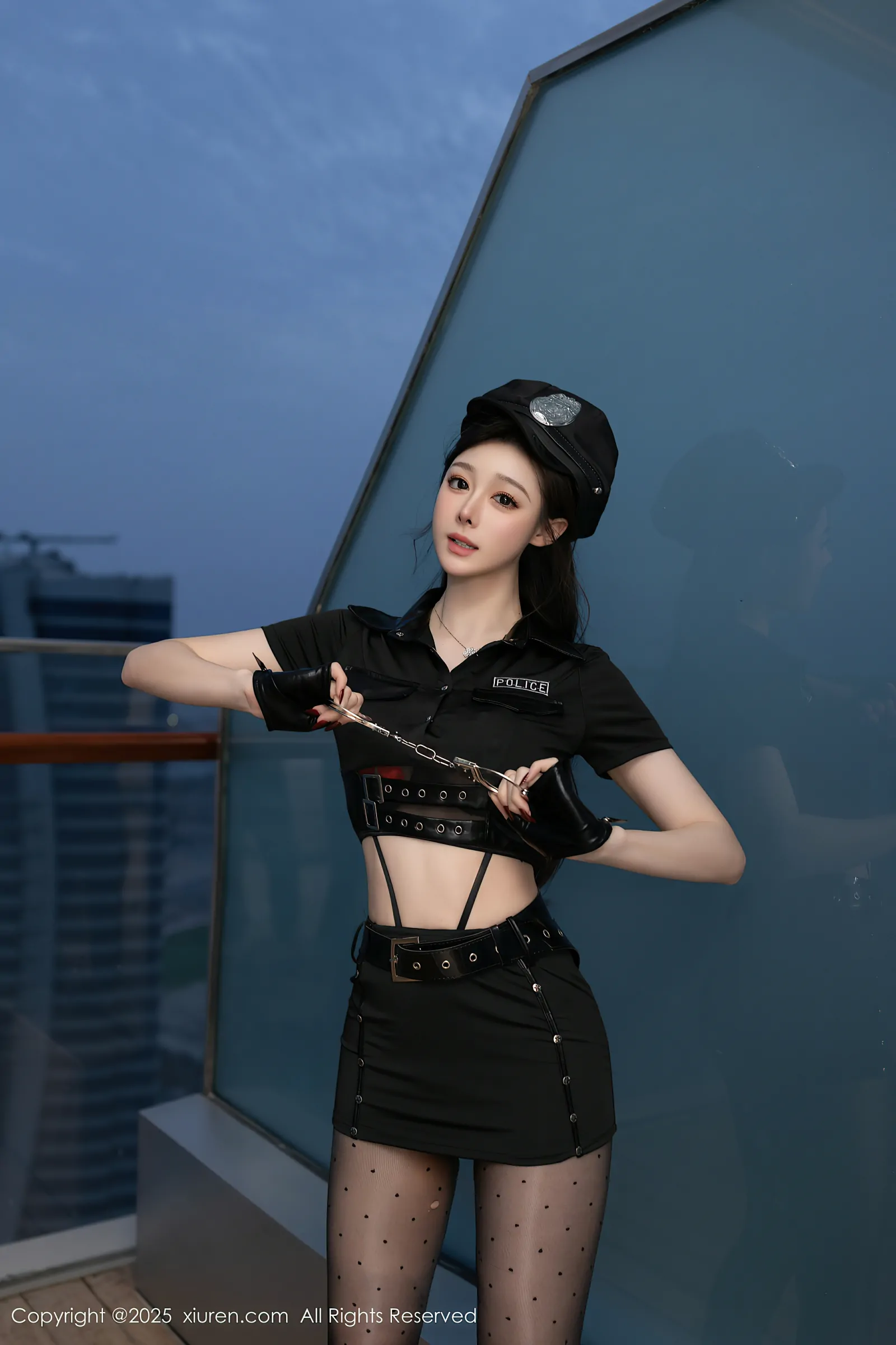 [Xiuren秀人网] 2025.04.03 NO.10115 小逗逗 [80+1P／716MB]-女神汇