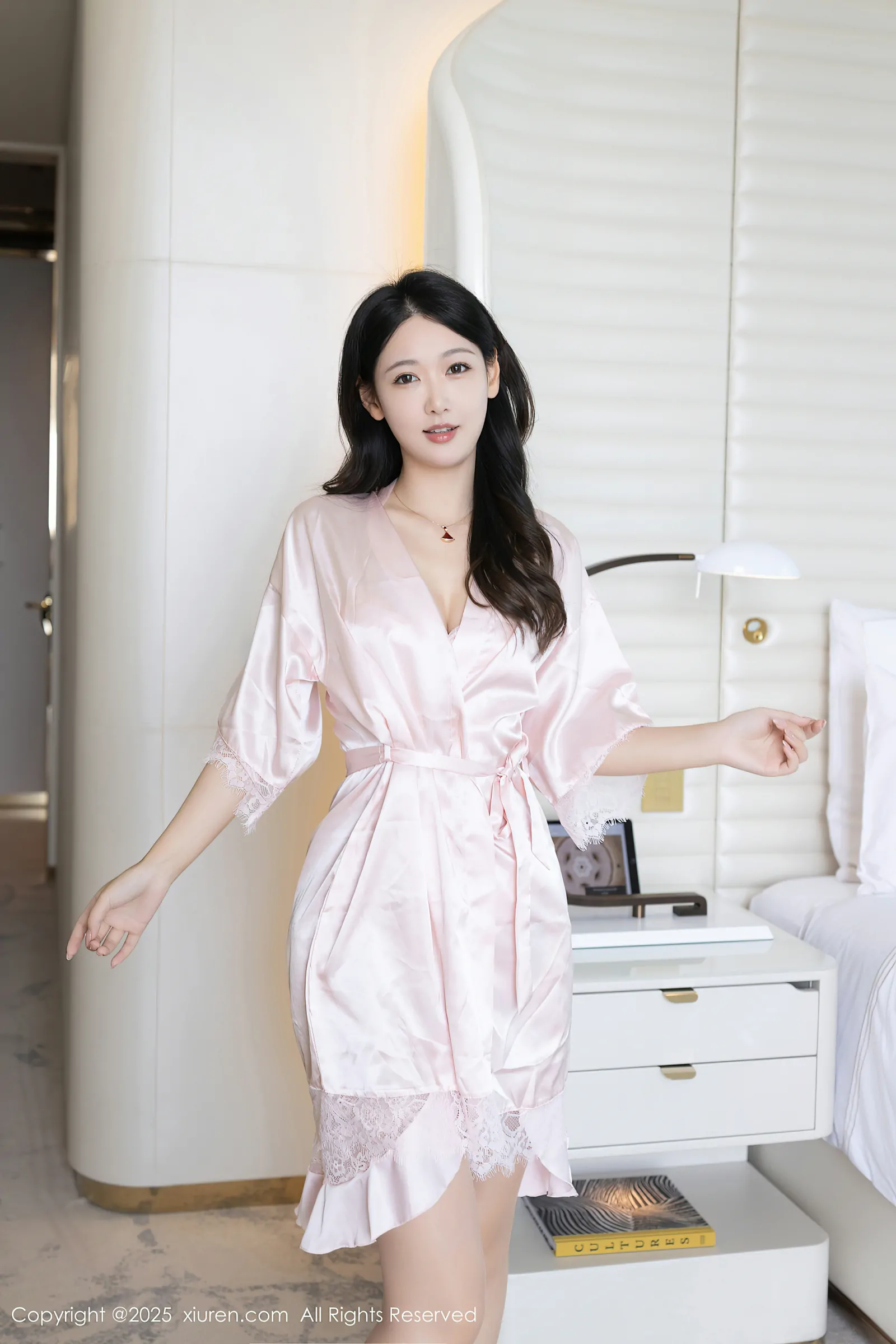 [Xiuren秀人网] 2025.04.14 NO.10150 唐安琪 [79+1P／700MB]-女神汇
