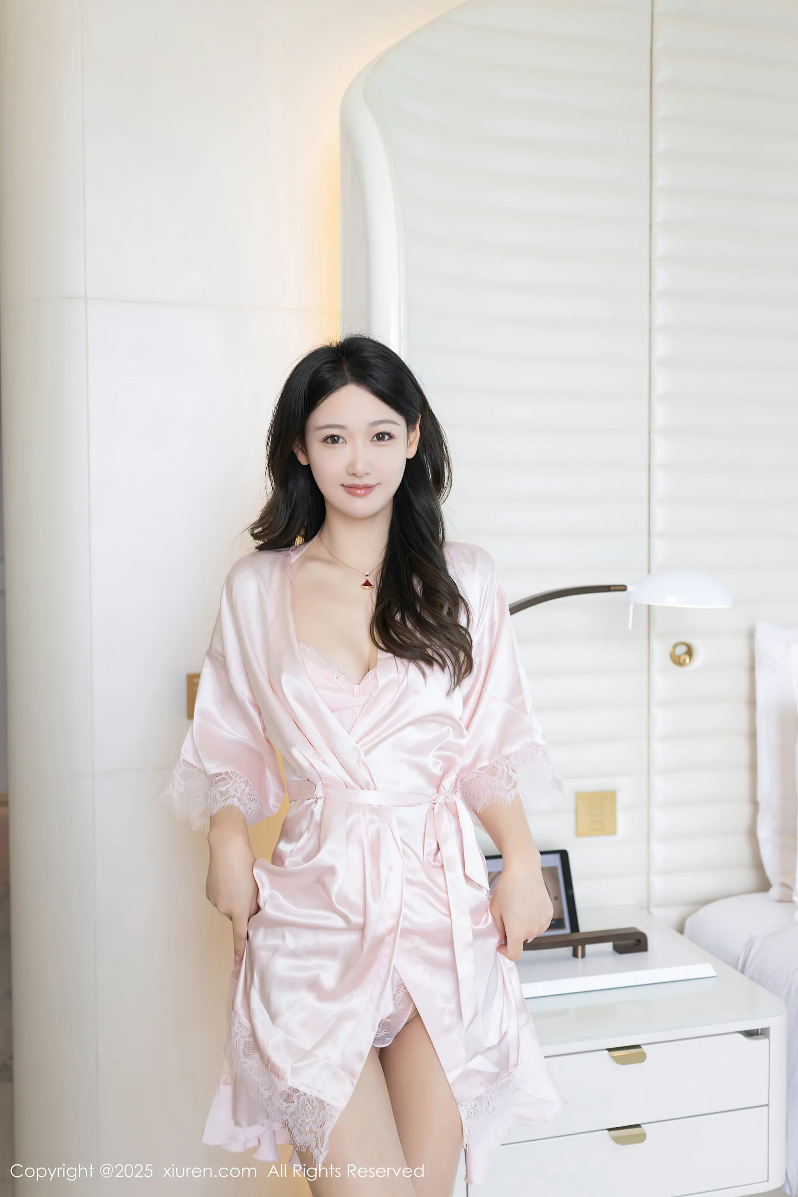 [Xiuren秀人网] 2025.04.14 NO.10150 唐安琪 [79+1P／700MB]-女神汇